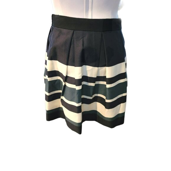 Venus Skirt Black, Cream and Green Striped Short Mini Vintage Glam Size 6 JJ1149 - Picture 1 of 4